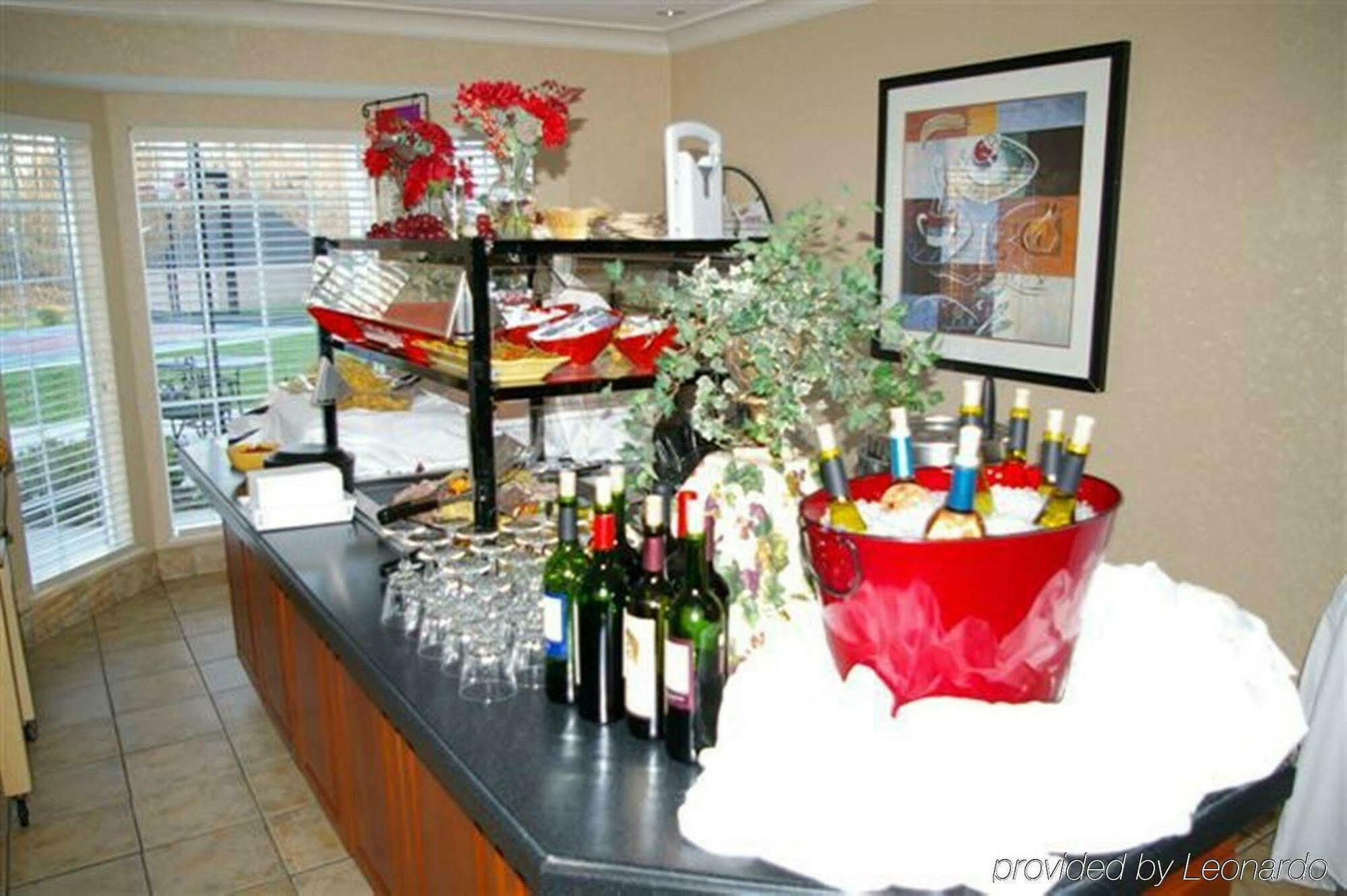 Staybridge Suites Raleigh-Durham Airport-Morrisville By Ihg Restaurant photo